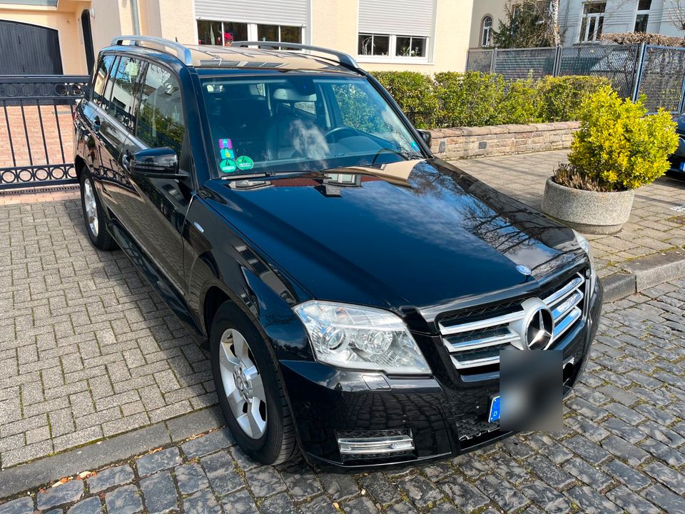 Mercedes GLK 220 4MATIC / Geschützt vor Abgas-Fahrverboten! in Köln