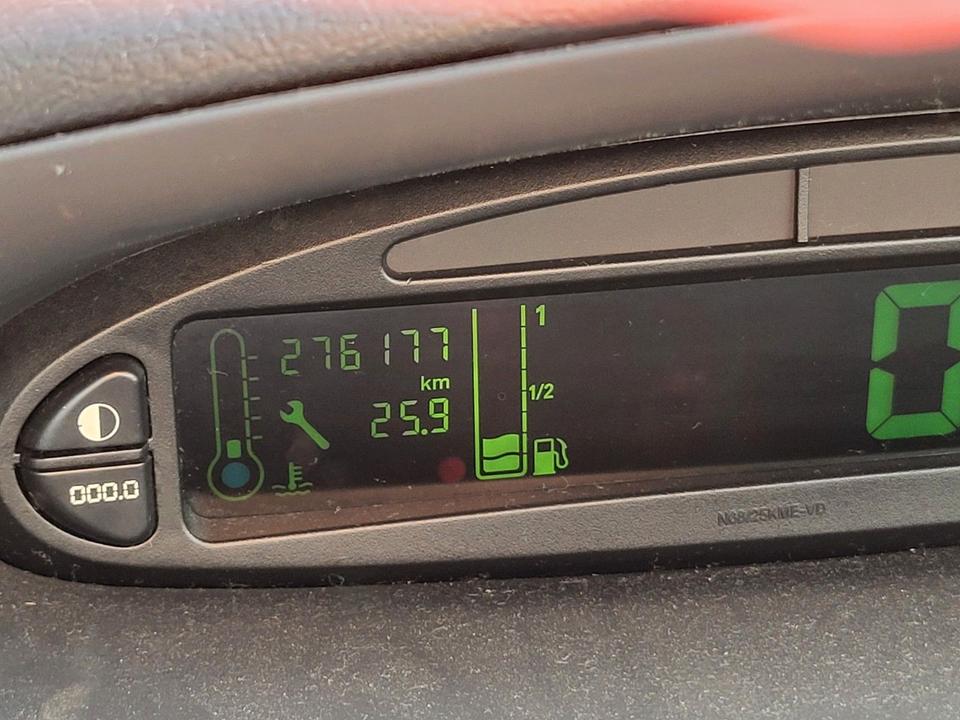 Citroën Xsara Picasso HDi 90 Confort Klimatronik/TÜV NEU in Postbauer-Heng