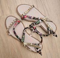 Ash Sandalen Sandaletten Gold Leder nieten gr. 39 neuw Nordrhein-Westfalen - Menden Vorschau