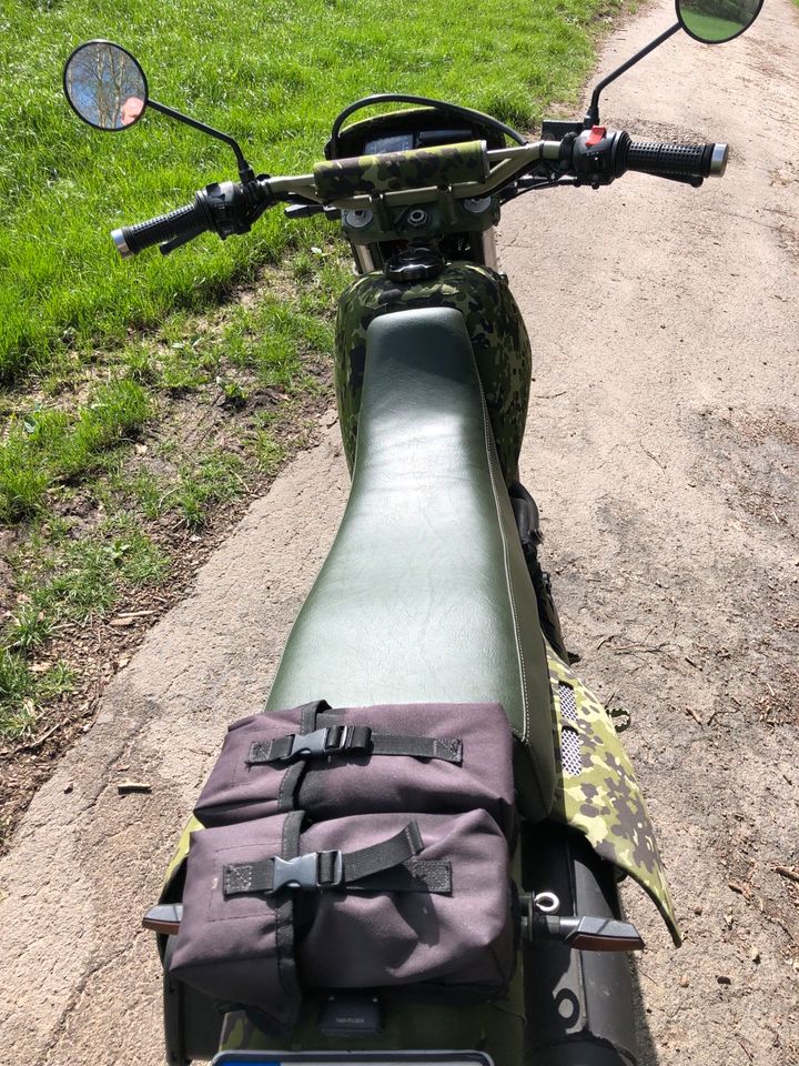 Enduro Honda XR 650 L E-Starter in Bundeswehr Tropentarn in Dörentrup