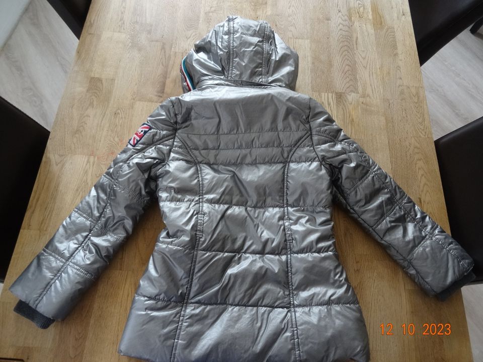 Vinigo Winterjacke Gr. 8 (122/128) Mädchen silber in Wolfsegg