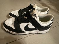 Nike Schuhe in schwarz / weiß 38,5 Köln - Weidenpesch Vorschau