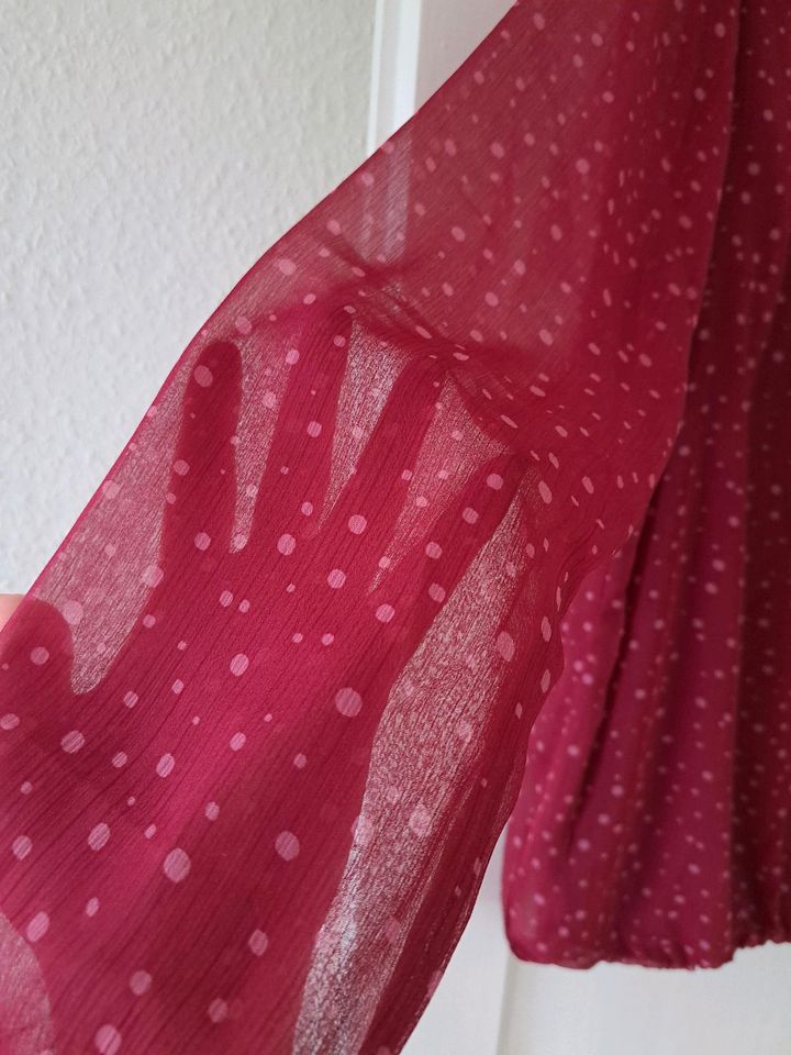 NEUE!! Chiffon Bluse M/L Gr. 40 in Centrum