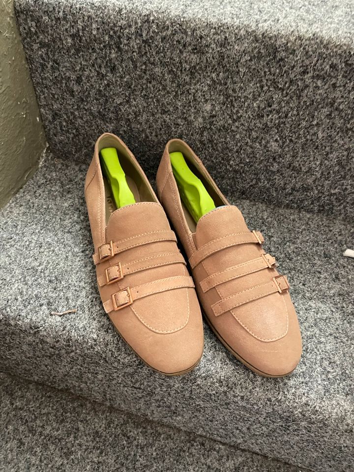 Damen Schuh in Menden