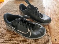 Kinder Sneaker Hallenturnschuhe Nike Gr 33 Fußlänge 20,5 cm Königs Wusterhausen - Wildau Vorschau