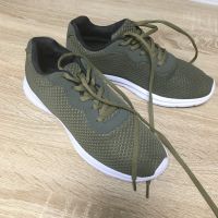 Turnschuhe/Sneaker~Oliv/Khaki~Gr.39~wNEU Bayern - Karlsfeld Vorschau