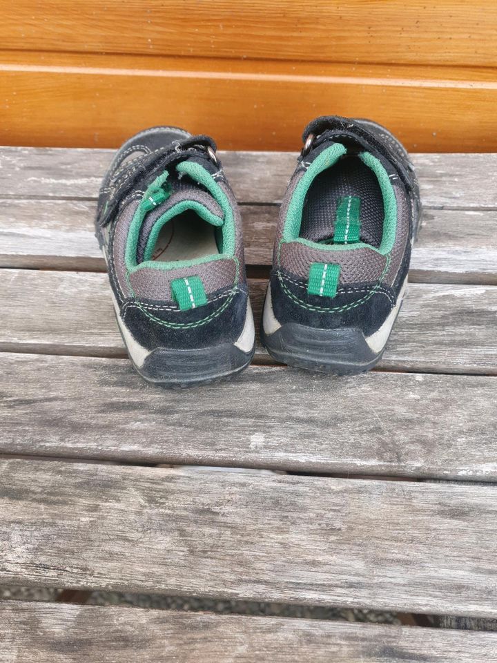 Gr. 25 Superfit Schuhe Halbschuh Mittel Junge in Mannheim