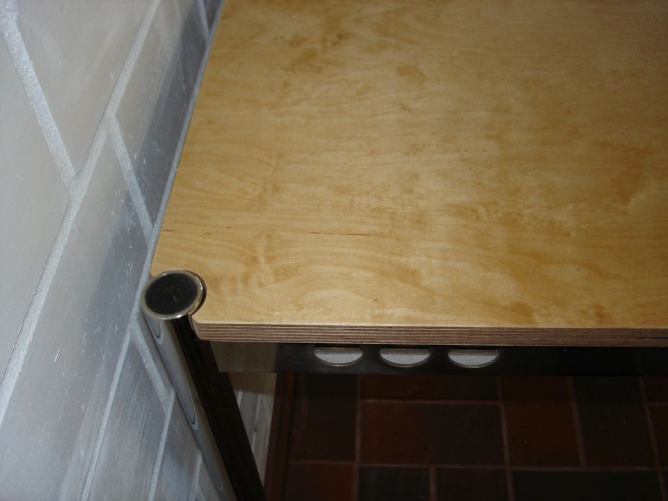 USM Haller Arbeitstisch Werktisch Schreibtisch mit Schränkchen in Overath