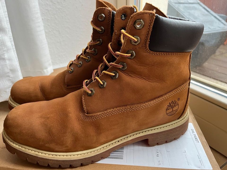 Timberland 6-Inch Boot in Gelb | Größe EU43,5 US9,5 | wasserdicht in Neustrelitz