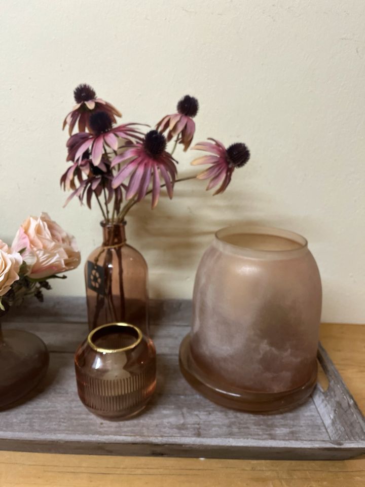 Deko Tablett mit Vasen und Kerzen in Bocholt