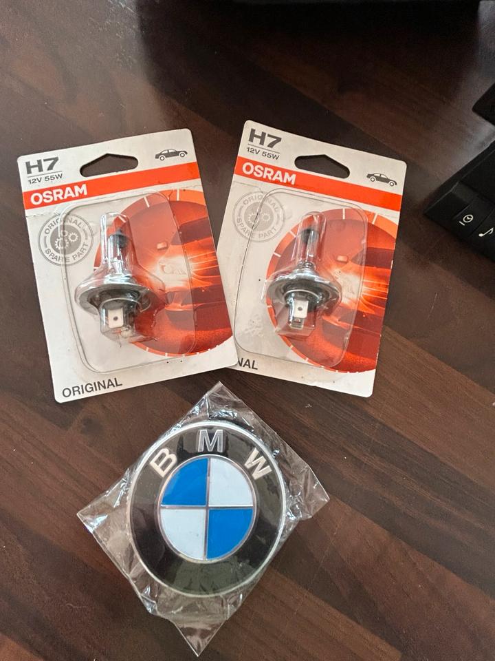 BMW e 46 Radio mit CD plus Anbauteile Mittelschacht / Konsole in Wathlingen