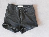 Jeans Short Größe 32/34 Kr. München - Höhenkirchen-Siegertsbrunn Vorschau