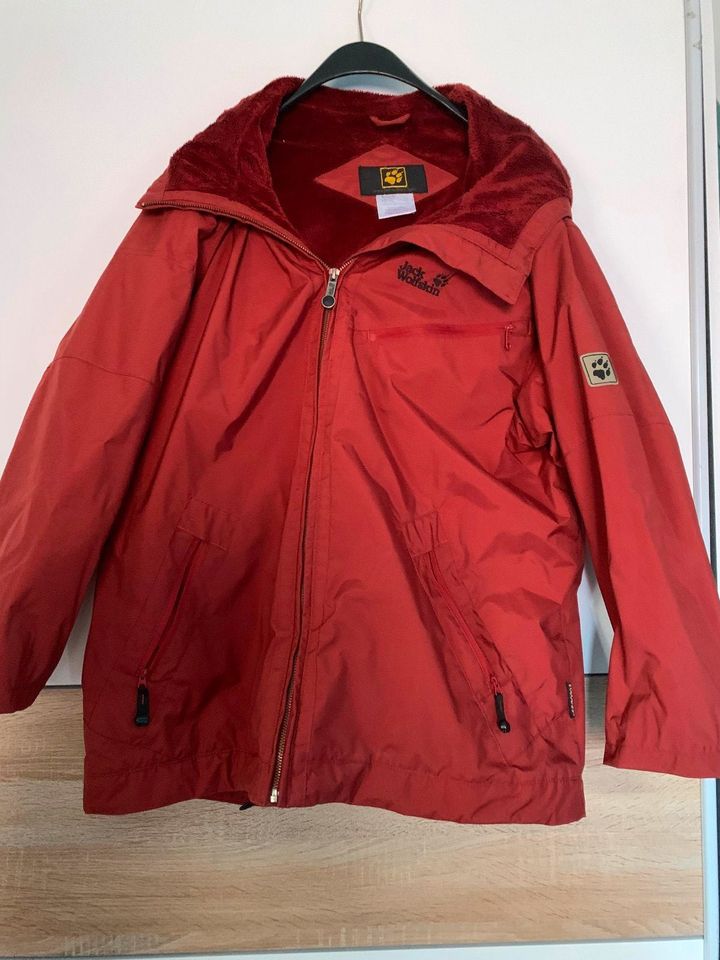 Jack Wolfskin Herrenjacke rot Grösse 54/56 (XL) in Wangerland