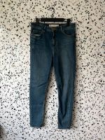 Rohren Jeans Hose Von Asos 30/30 - Maße anbei Schleswig-Holstein - Itzehoe Vorschau