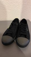 Superdry Schuhe 44 Stoff Sommer Sneaker schwarz gelb Converse Saarland - Völklingen Vorschau