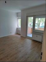 Schöne, sanierte 2 Zi-Whg. mit Küche, Balkon + eigenem Parkplatz Berlin - Reinickendorf Vorschau