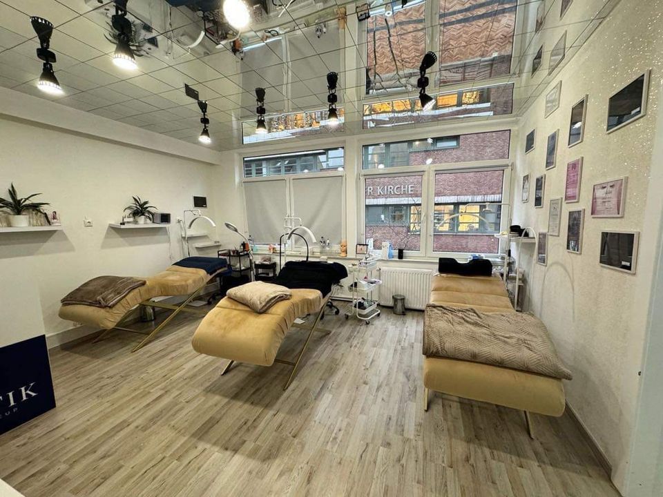 Kosmetik Studio ohne Abstand zu vermieten in Hamburg