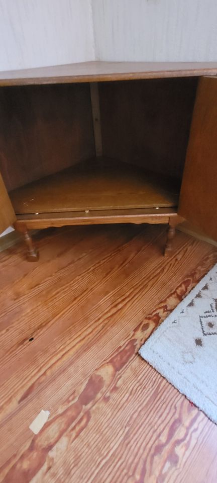 Eck TV Schrank Eiche in Heßheim