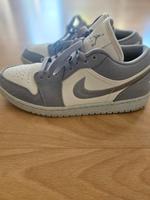 Jordan 1 low top zustand in 42 Niedersachsen - Varel Vorschau