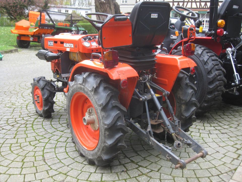 KUBOTA B4200 Kleintraktor 65 Std Schlepper Hoftraktor Diesel 12PS in Borchen