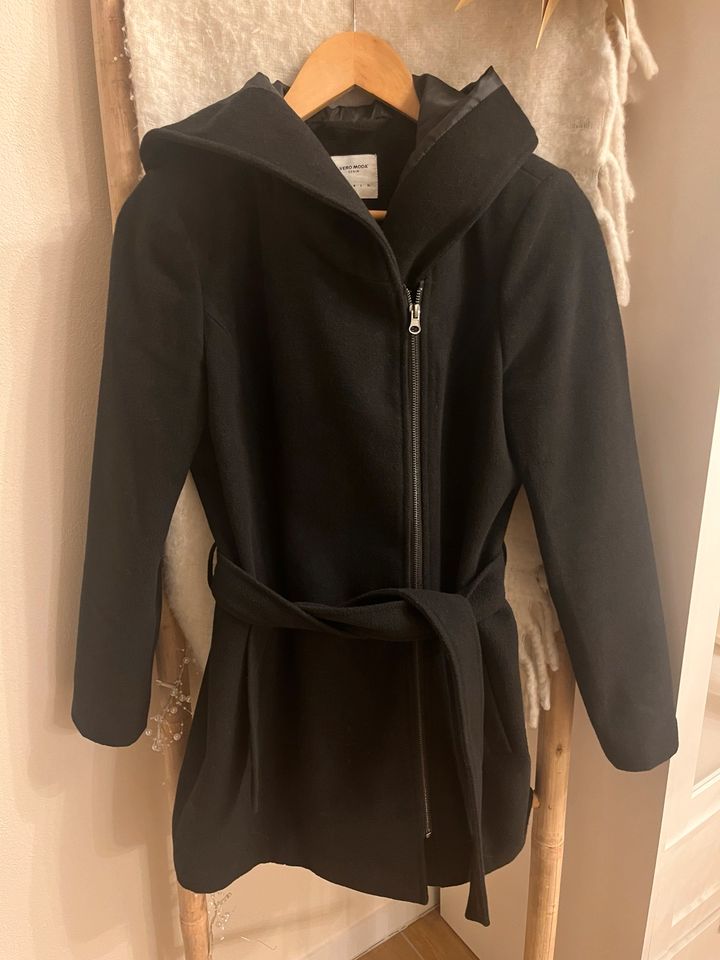 Mantel schwarz von Vero Moda, Gr. S in Roding