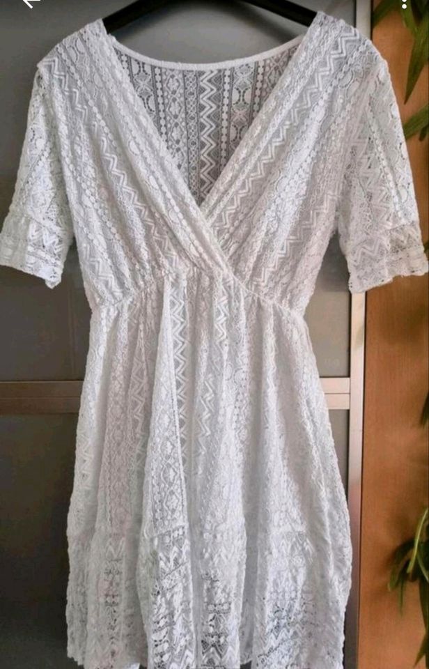 Damen Kleid Sommerkleid weiss NEU knielang Spitze  Gr. S 36 in Emmendingen