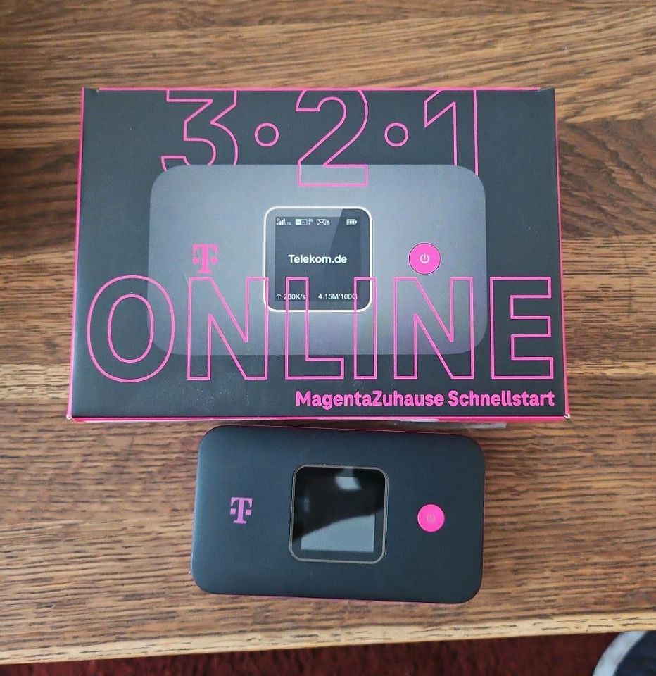 Magenta  WLAN Hotspot Router in Hannover