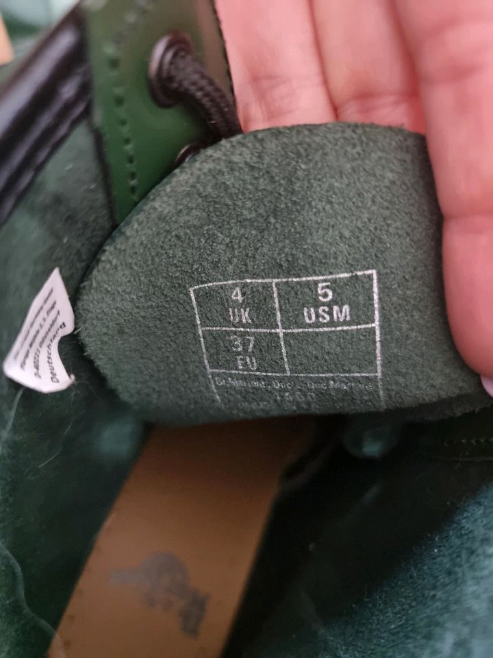 Dr Martens green grün neu 37 in Wettenberg