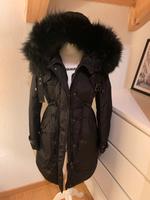 Orig Moncler Daunenmantel Parka Gr 0 XS 34 Schwarz Echtfellkapuze Bayern - Traunstein Vorschau