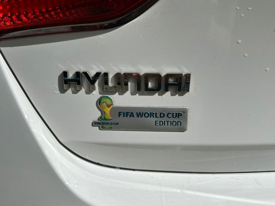 Hyundai i30 1.4 FIFA World Cup EDITION Silver in Sigmaringen
