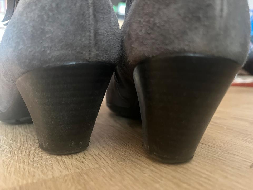 Graue Wildlederstiefeletten von Gabor, Gr. 6 1/2, selten getragen in Wuppertal