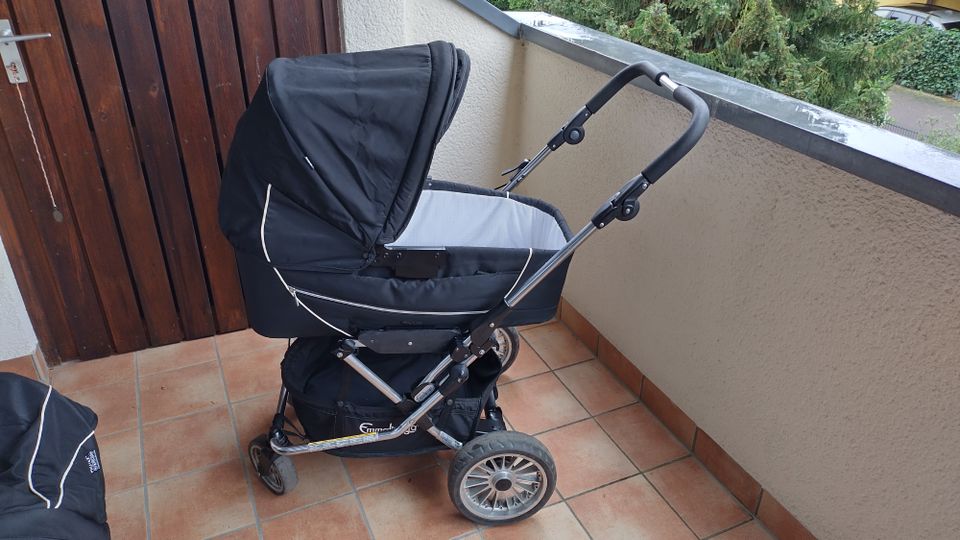 Kinderwagen Emmal Junga Cerox 360 mit Babyschale und Sportsitz in Neu-Isenburg