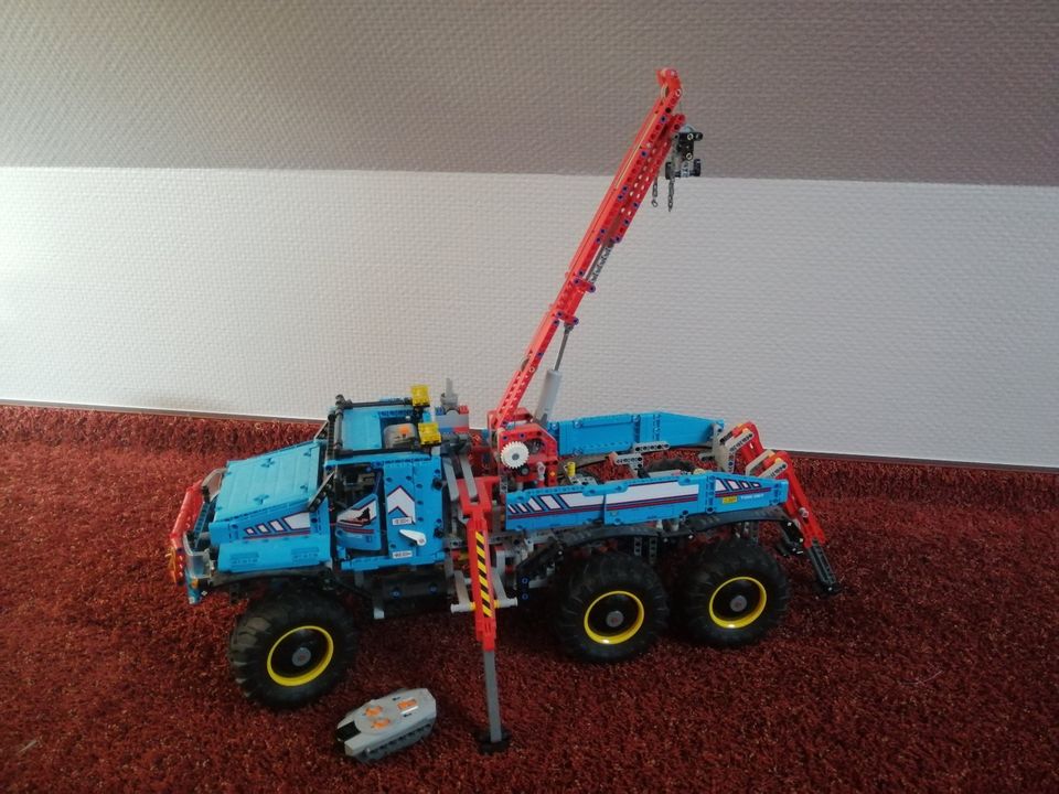 LEGO Technic Abschleppwagen, Truck (42070) in Wilhelmshaven