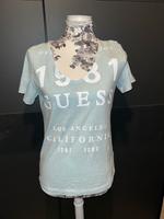 Damen T-Shirt von Guess hellblau Größe S Bayern - Geiselhöring Vorschau