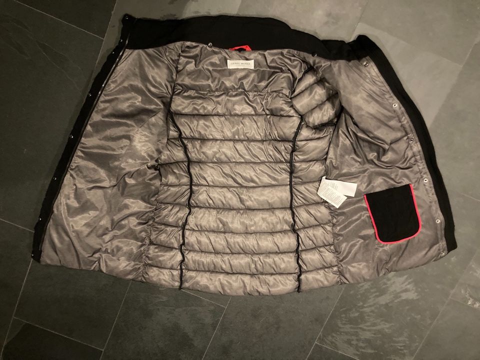 Wattierte Winterjacke Gerry Weber schwarz in Schmitten