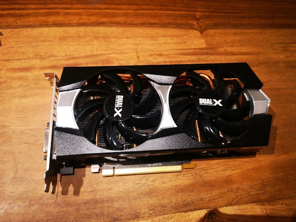 Sapphire Grafikkarte R9 270X 4G DDR5 PCIe, voll funktionsfähig in Forst (Eifel)