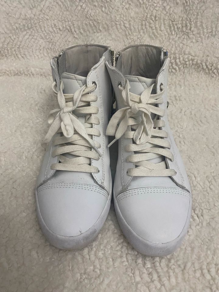 Diesel Damen Sneaker Gr 38 Leder in Oberhausen