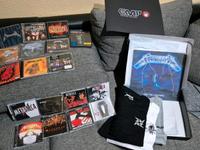 Metallica- Fan CD,Shirt,Vinyl Film Sammlung/Weihnachten Sachsen - Döbeln Vorschau