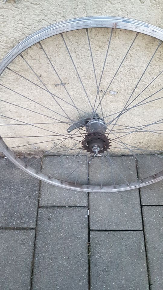 28 Zoll Hinterrad Fahrrad Felge Sachs 3 Gang Schaltung Rücktritt in Cuxhaven