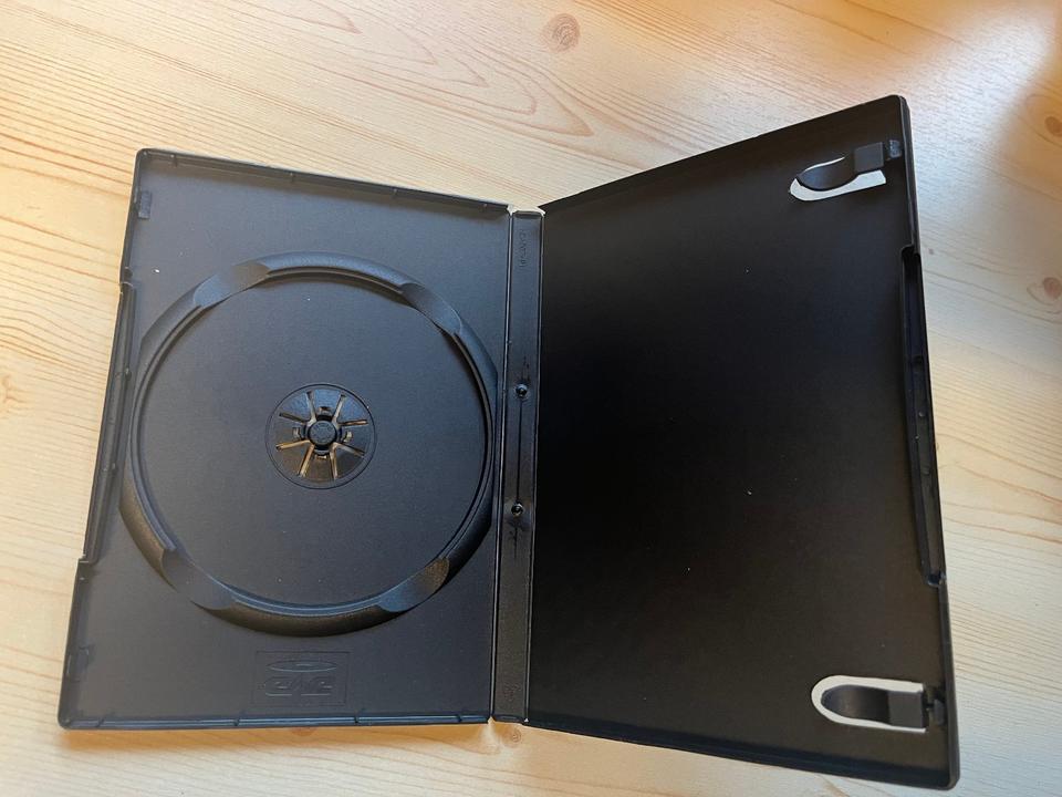 9 DVD-Hüllen - 6 x für 3 CDs, 2 x für 2 CDs, 1 x für 1 CD - gebra in Holzwickede