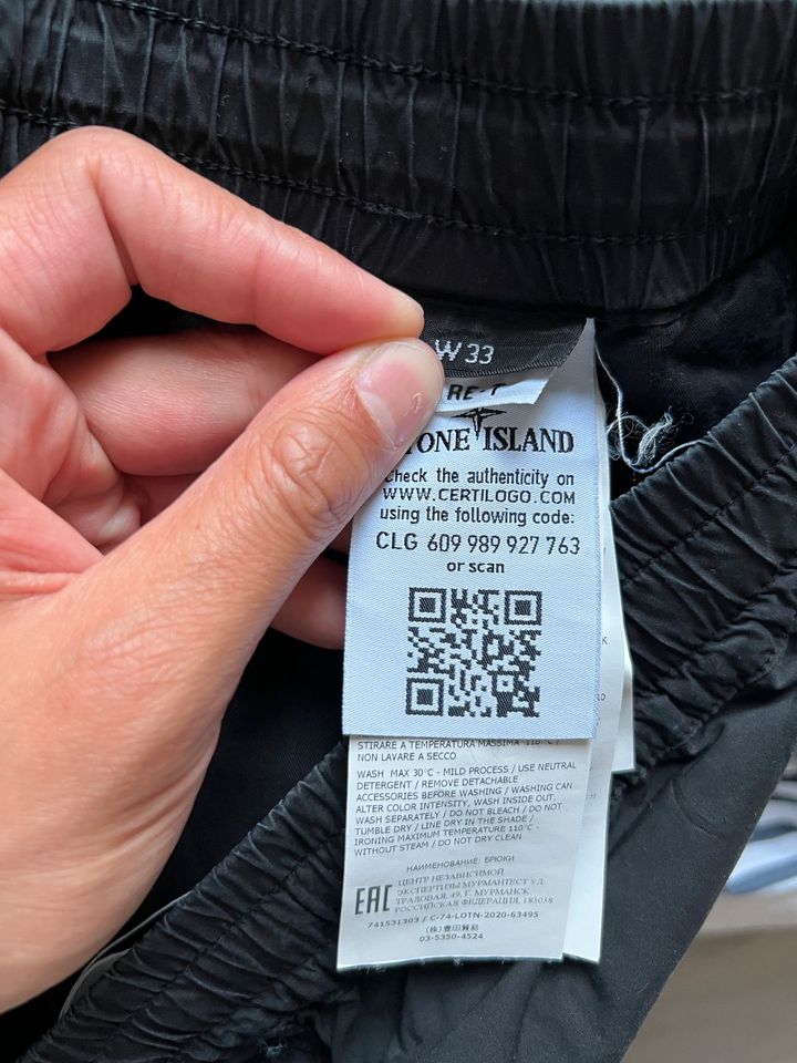 Stone Island Cargo Pants W33 in Hattstedt