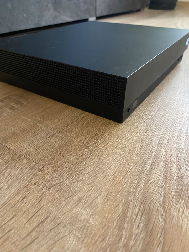 Xbox One x in Stuttgart