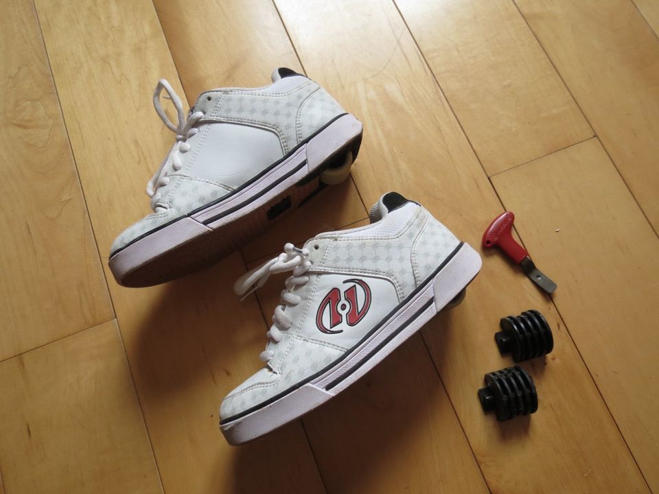 Heelys Rollschuhe wie neu Gr. 39 in Saarbrücken