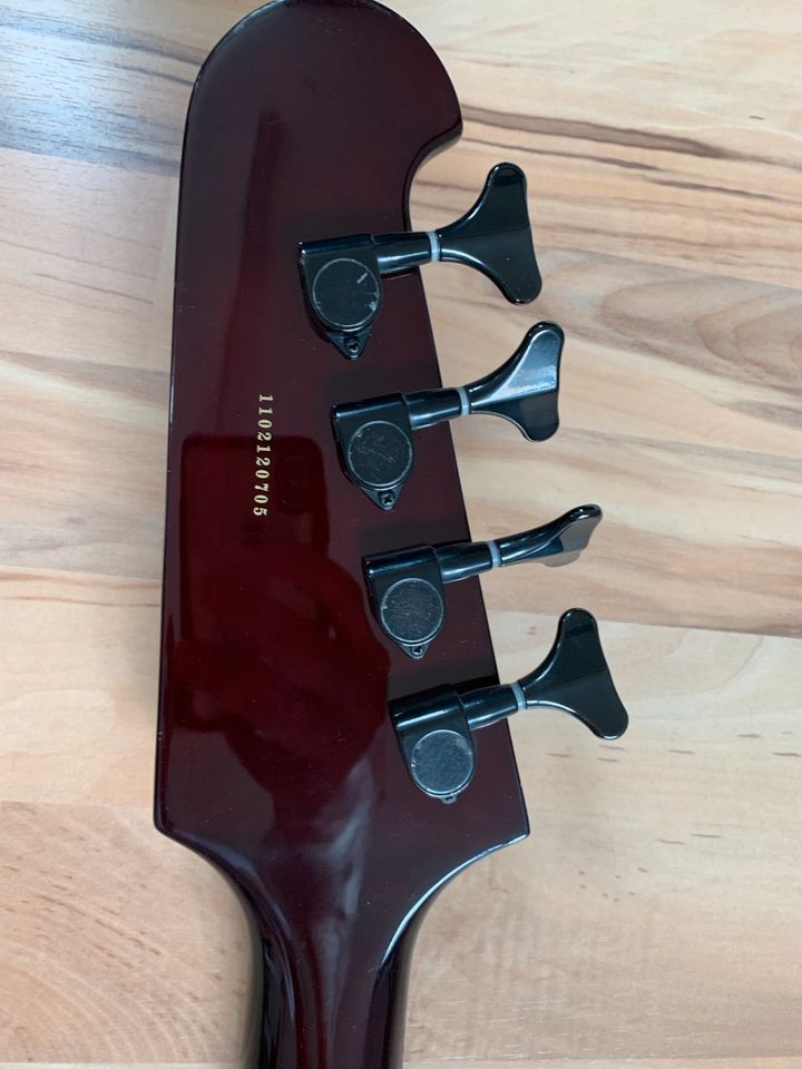 Epiphone Thunderbird Bass Gitarre in Schwalmstadt