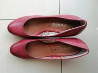 Schuhe Pumps Tamaris rot Brandenburg - Beelitz Vorschau