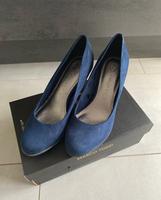 Elegante Pumps in dunkelblau Sachsen-Anhalt - Bornstedt Vorschau