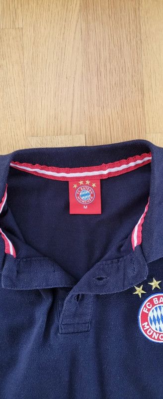 FC Bayern Poloshirt blau, Gr. M, neu, 1 x gewaschen in Gauting