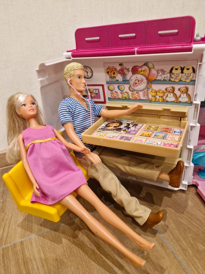 Barbie Krankenwagen in Linnich