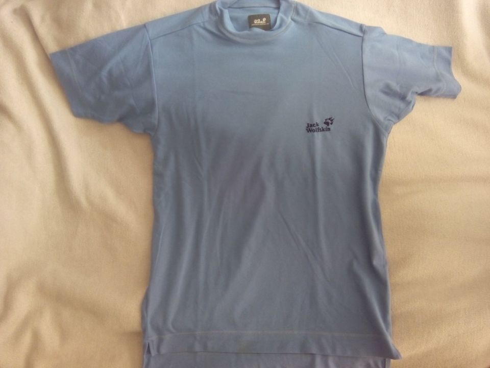 Jack Wolfskin T-Shirt - TShirt Größe XS - S Farbe Blau Ungetragen in Berlin