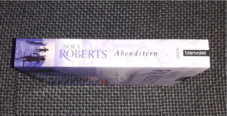 Buch zu verschenken Nora Roberts Abendstern Taschenbuch Roman in Hildesheim